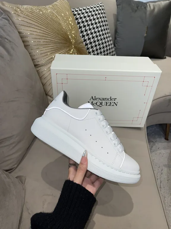 Alexander McQueen Shoe 